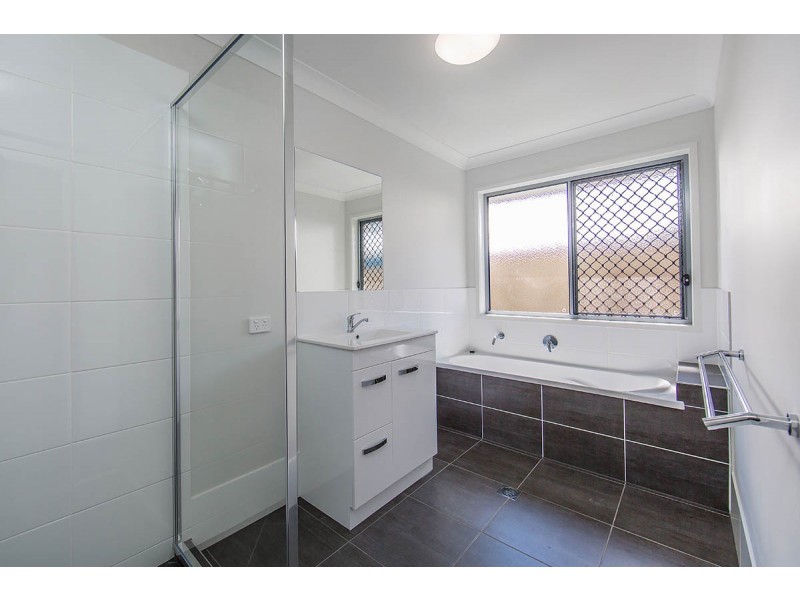 11 Vision Way, Griffin QLD 4503