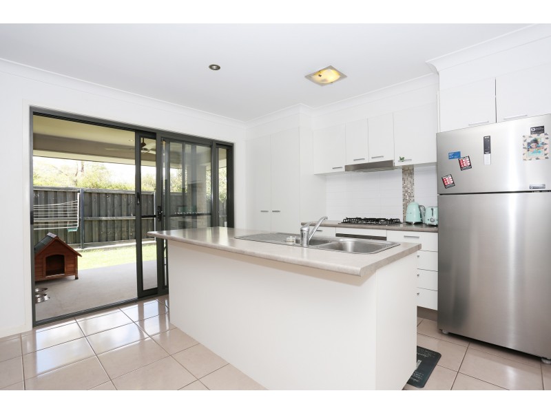36 Livingstone Court, North Lakes QLD 4509