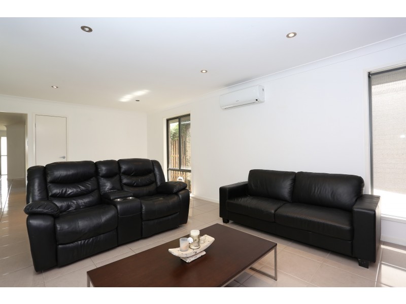 36 Livingstone Court, North Lakes QLD 4509