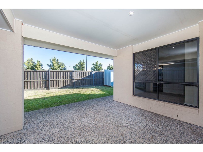 42 Denham Crescent, North Lakes QLD 4509