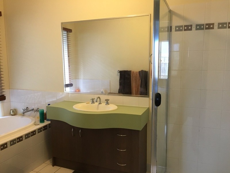 12 Ainslie Street, North Lakes QLD 4509