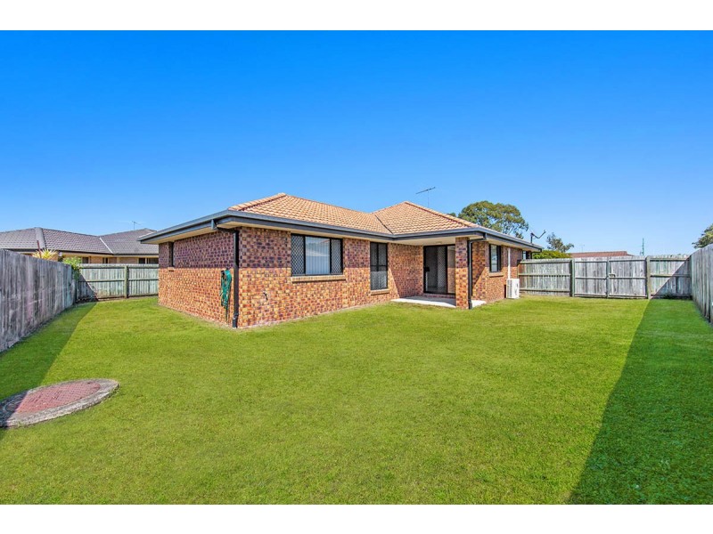 17 Cambridge Street, Rothwell QLD 4022