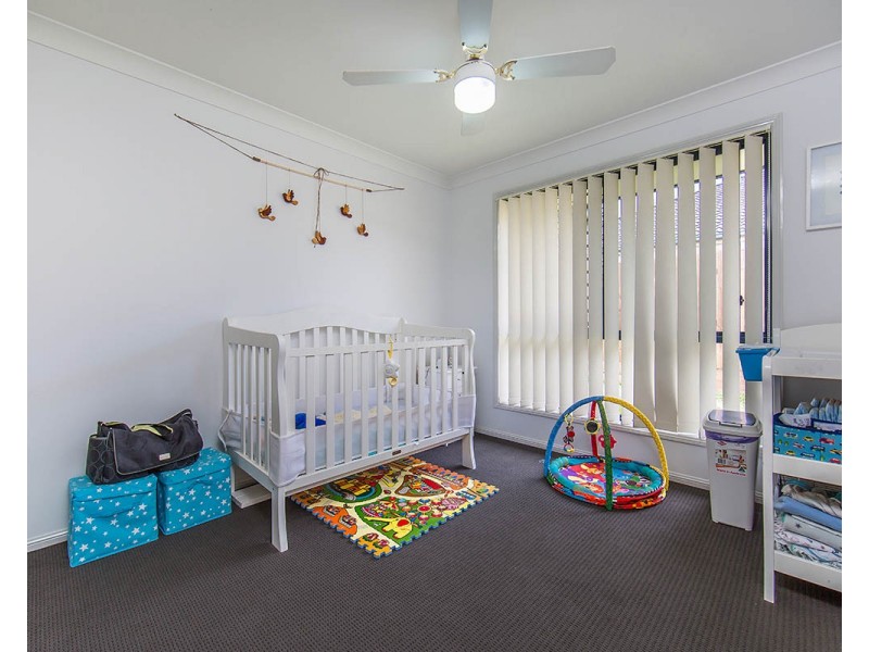 24 Page Street, North Lakes QLD 4509