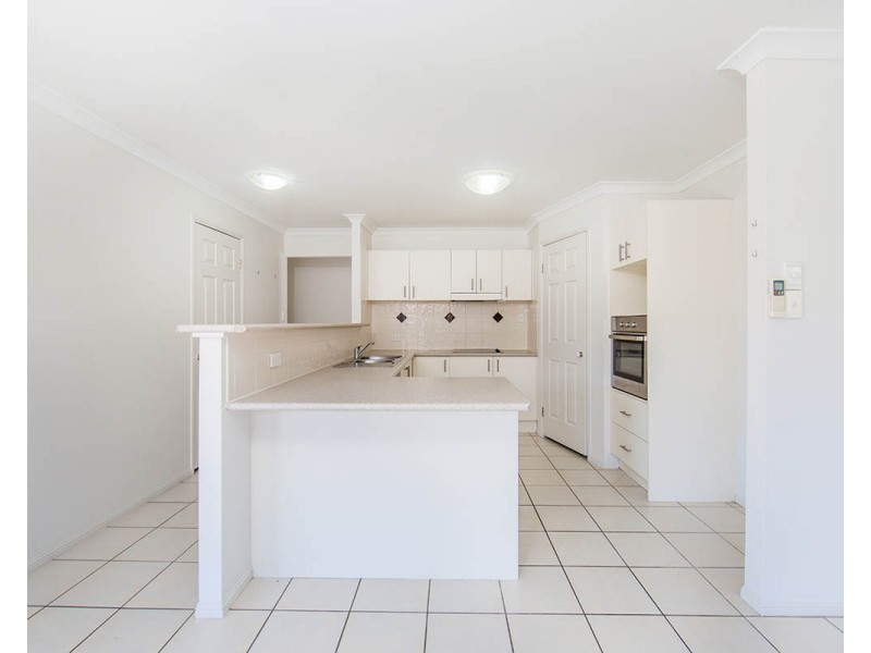 17 Cambridge Street, Rothwell QLD 4022