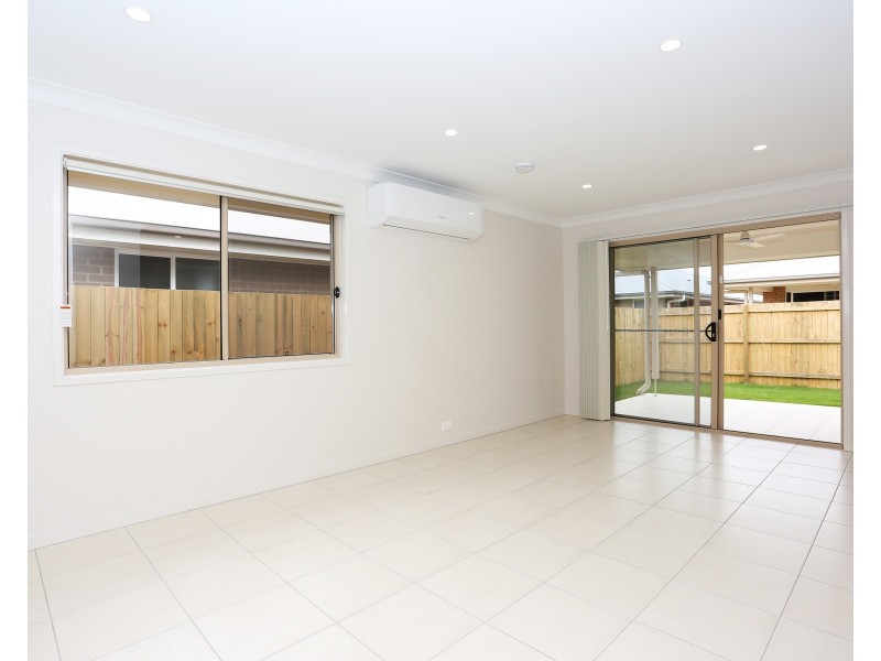 8 Harris Street, Mango Hill QLD 4509