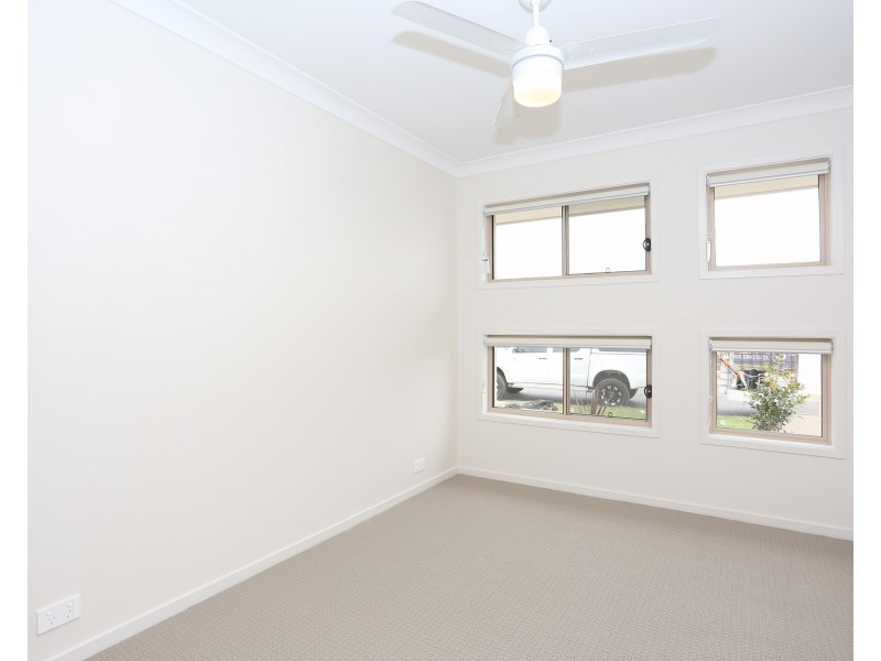 8 Harris Street, Mango Hill QLD 4509