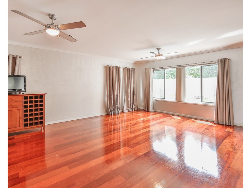 7 Pipit Close, Mango Hill QLD 4509