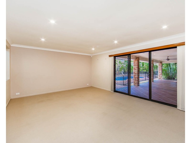 14 Waterway Crescent, Narangba QLD 4504