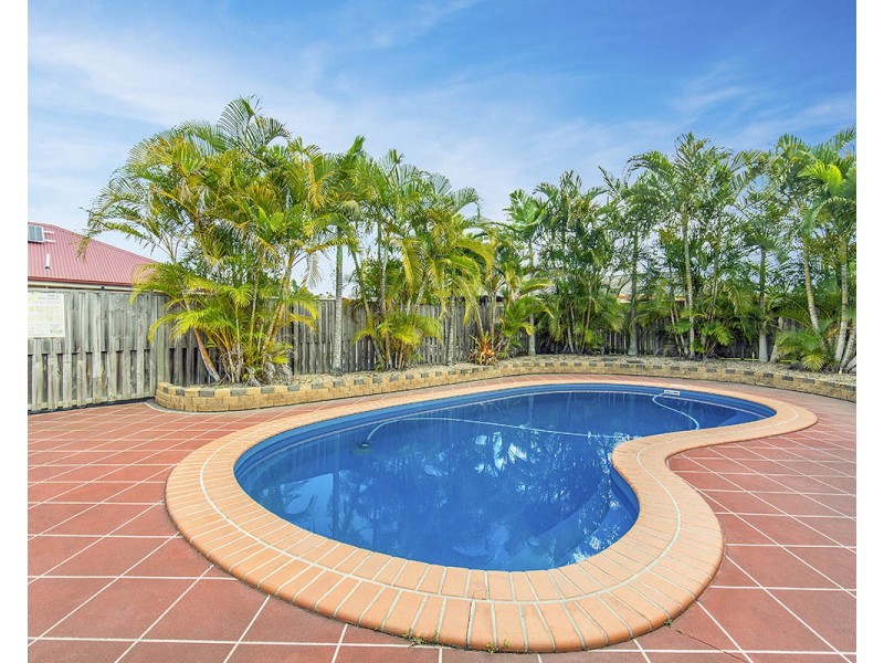 14 Waterway Crescent, Narangba QLD 4504