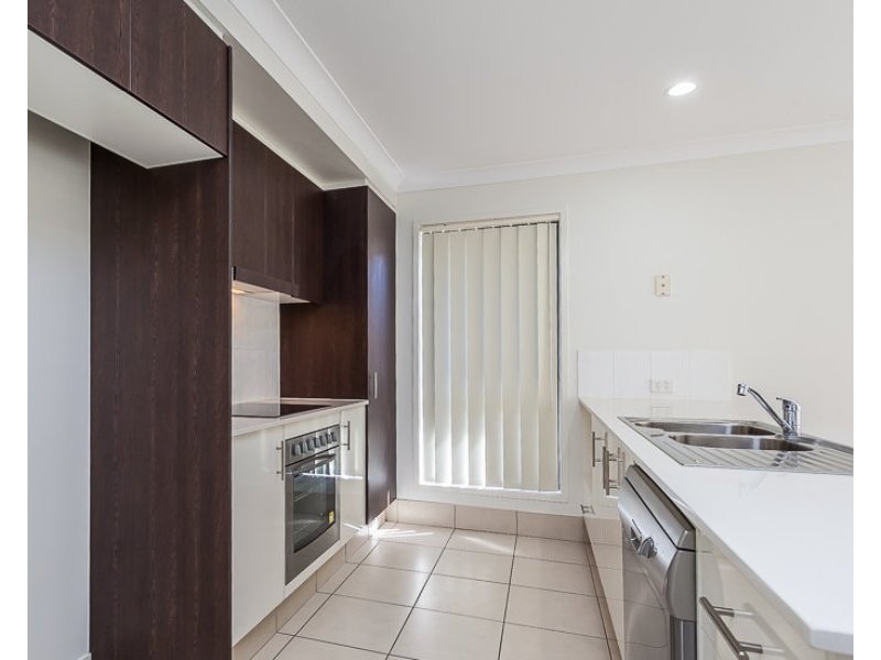 26 Hartley Crescent, North Lakes QLD 4509