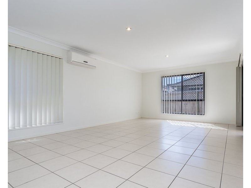 26 Hartley Crescent, North Lakes QLD 4509