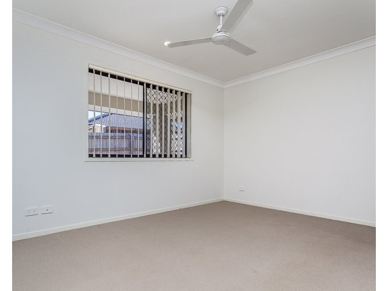 26 Hartley Crescent, North Lakes QLD 4509