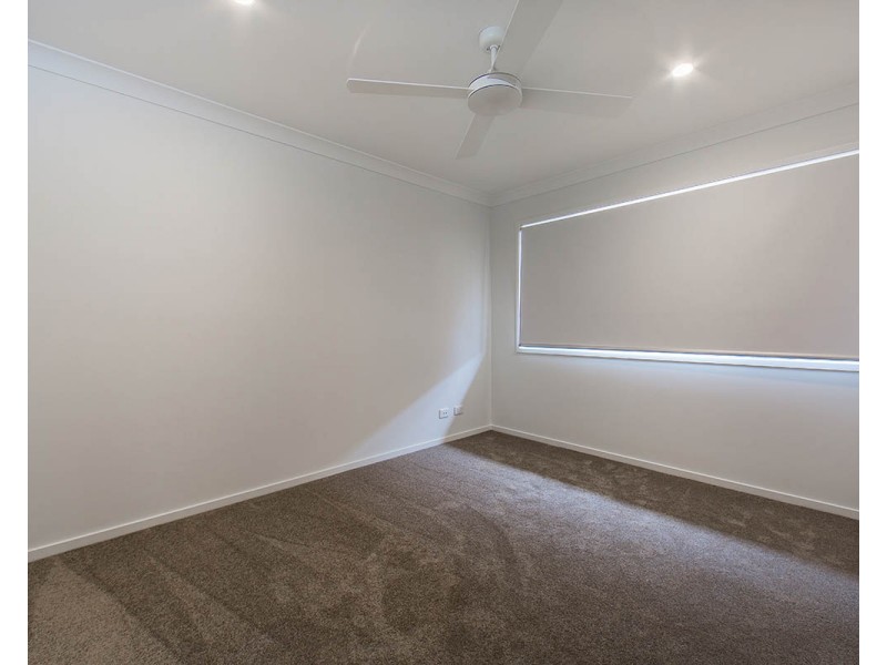 32 Whitehorse Road, Dakabin QLD 4503