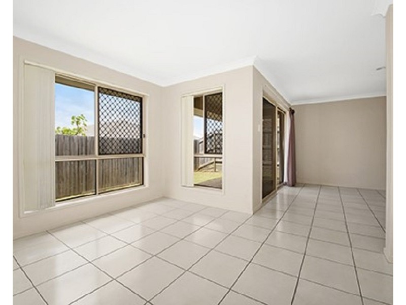 3 Daintree Circuit, North Lakes QLD 4509