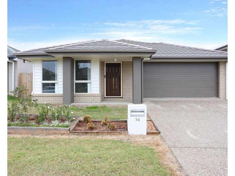 74 Mapleton Drive, North Lakes QLD 4509