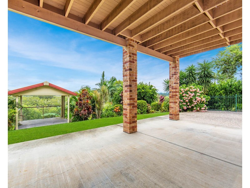 8 Edgewater Court, Murrumba Downs QLD 4503