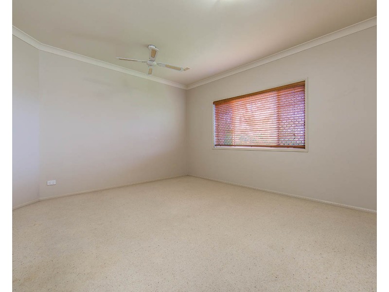 8 Edgewater Court, Murrumba Downs QLD 4503