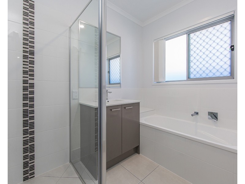 30 Mint Crescent, Griffin QLD 4503