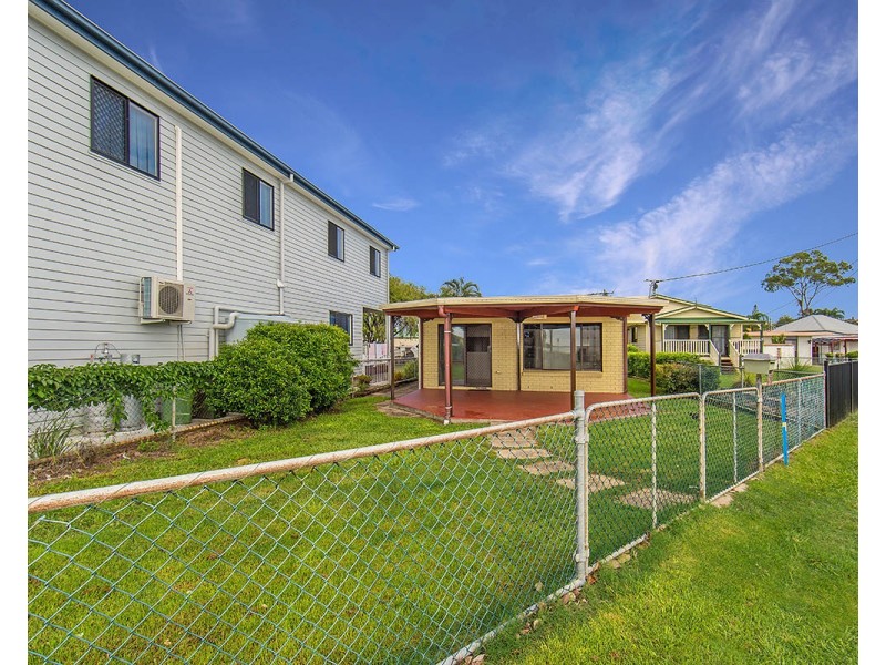 91 Esplanade, Deception Bay QLD 4508