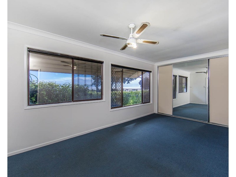 91 Esplanade, Deception Bay QLD 4508