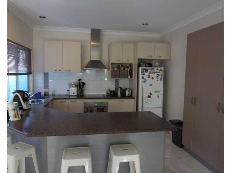 8 Welsby Court, Rothwell QLD 4022