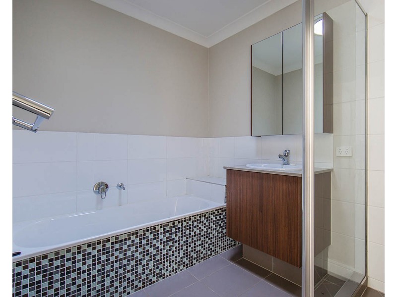 15 Wallis Circuit, North Lakes QLD 4509