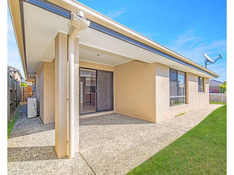 15 Wallis Circuit, North Lakes QLD 4509