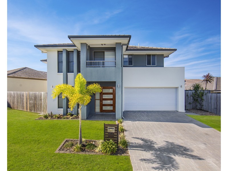 4 Crenshaw Street, North Lakes QLD 4509