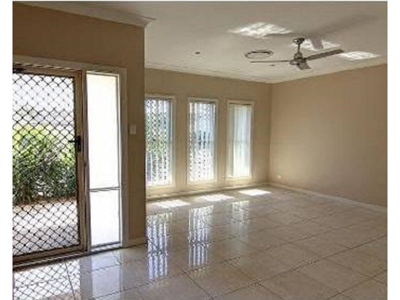 25 Kowari Crescent, North Lakes QLD 4509