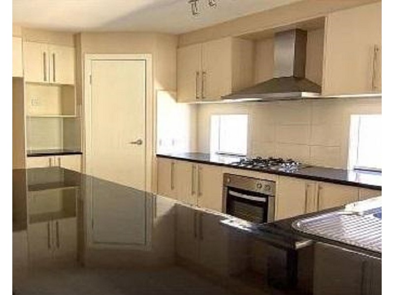 25 Kowari Crescent, North Lakes QLD 4509