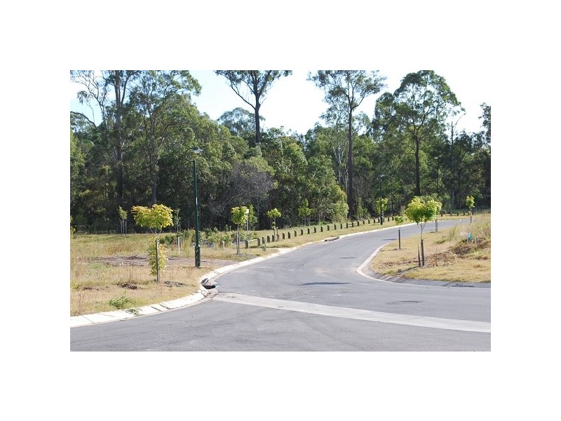 10 Burns Parade, Kallangur QLD 4503