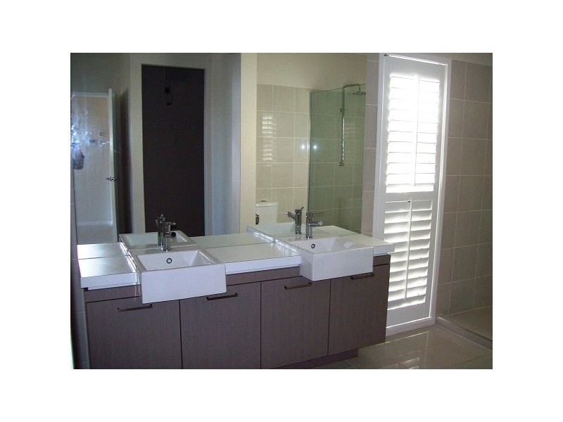 4 Satinay Parade, North Lakes QLD 4509