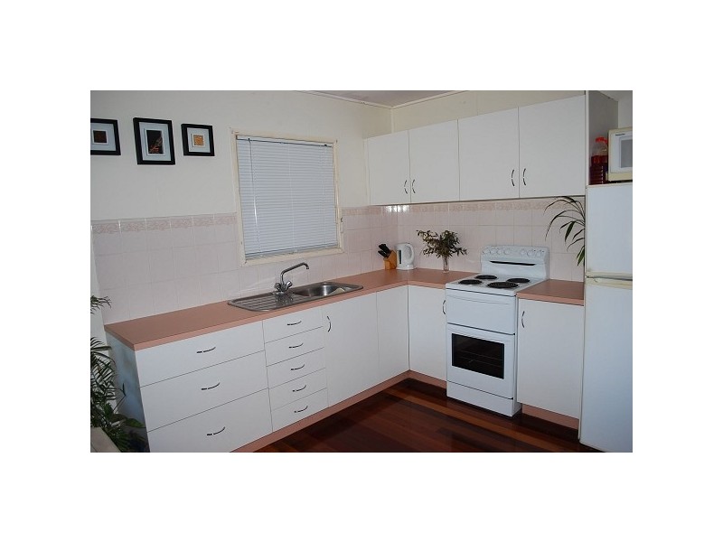 32 Somerset Street, Kallangur QLD 4503