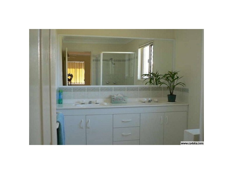 23 Heathcote Avenue, North Lakes QLD 4509