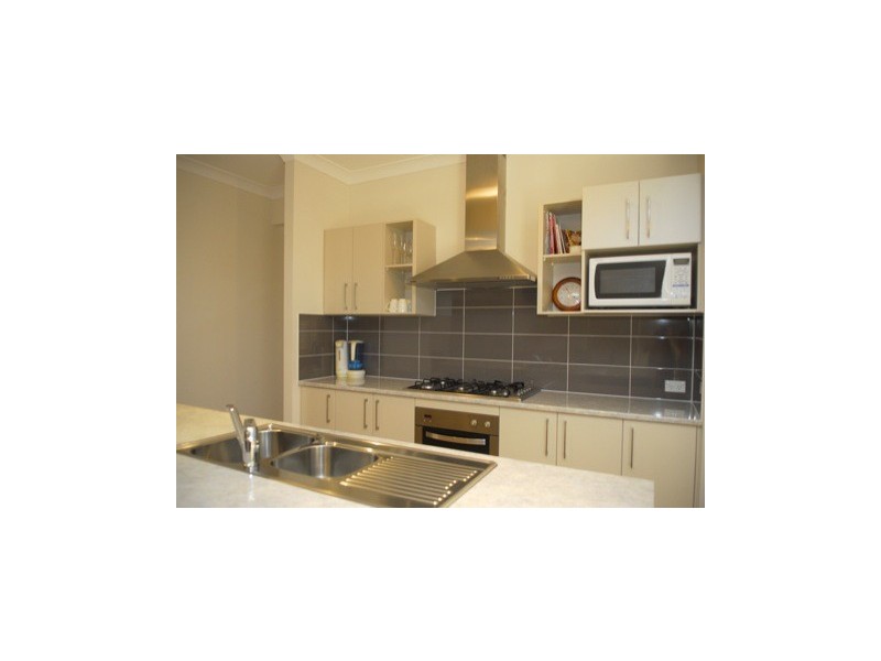 6 DUSKY ST, North Lakes QLD 4509