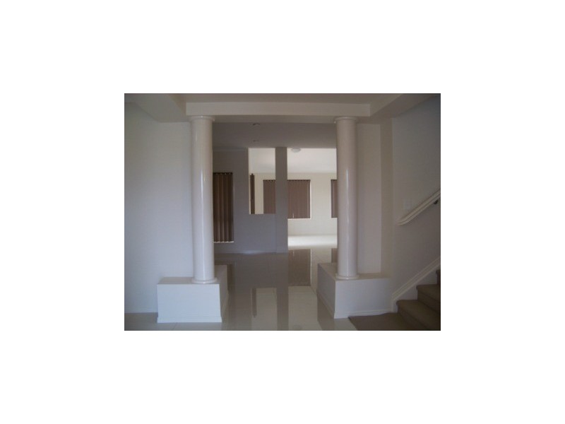 28 Astley Parade, North Lakes QLD 4509