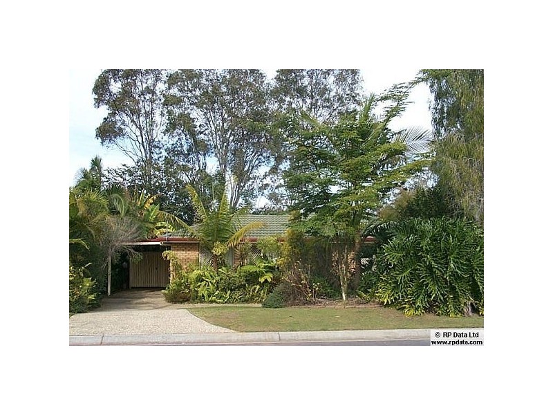 7 Tokai, Petrie QLD 4502