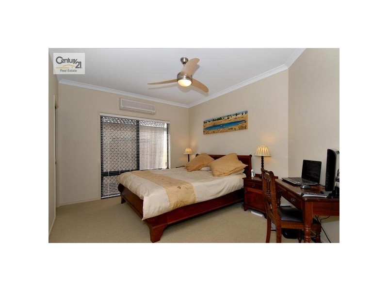 North Lakes QLD 4509