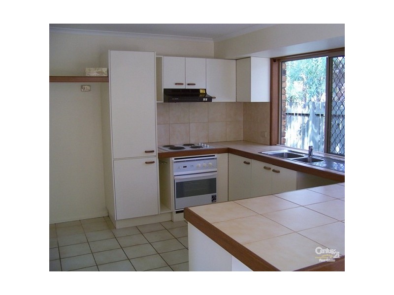 5 Tokai Court, Petrie QLD 4502