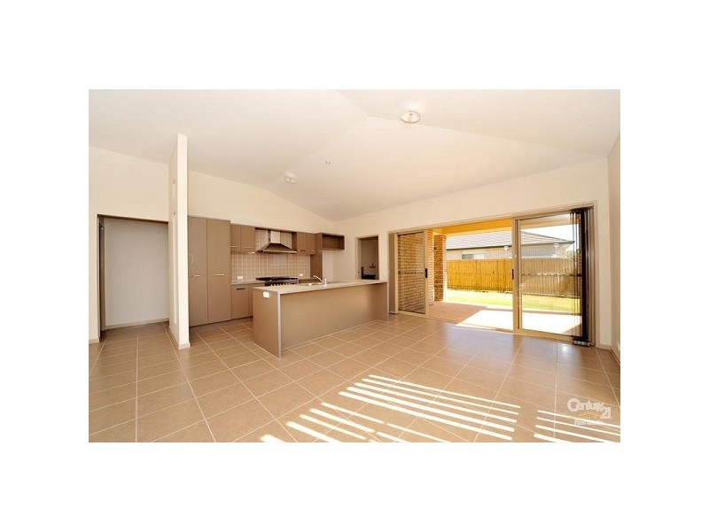 17 Warabi Crescent, North Lakes QLD 4509