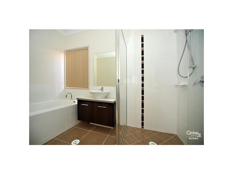 17 Warabi Crescent, North Lakes QLD 4509