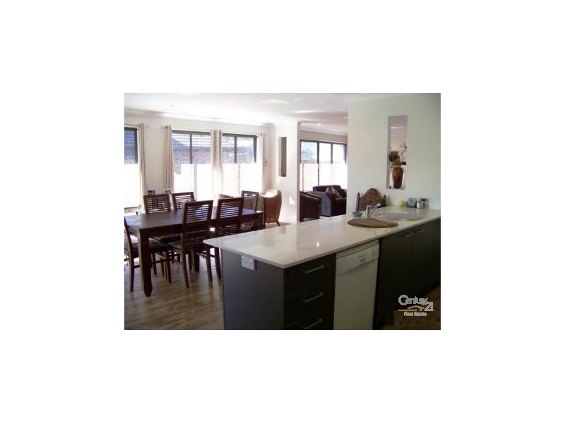 16 Waterway Crescent, Murrumba Downs QLD 4503