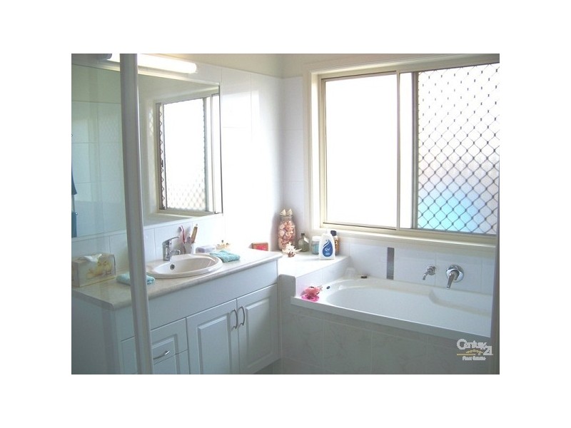 21 Wellington Road, Murrumba Downs QLD 4503