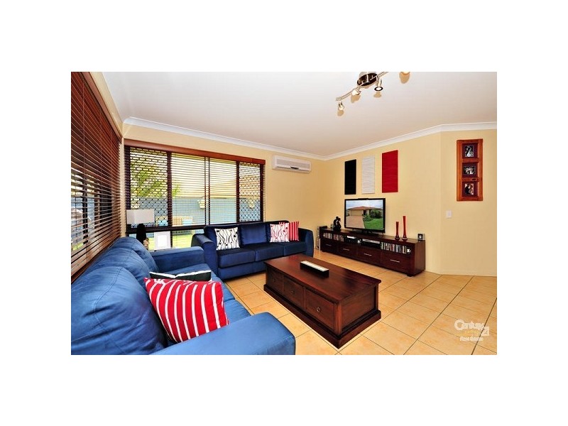 6 Greendale Place, Bracken Ridge QLD 4017