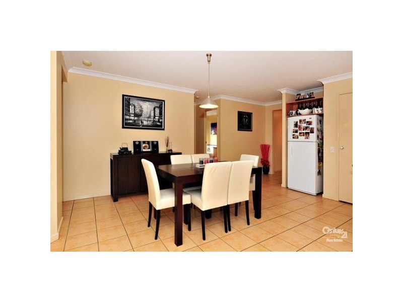 6 Greendale Place, Bracken Ridge QLD 4017