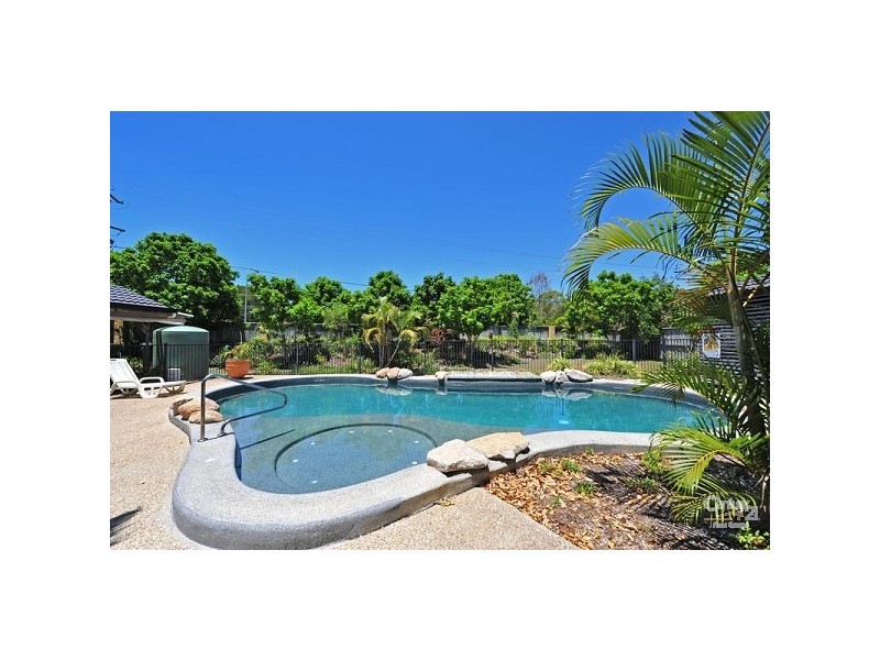 5 seabreeze court,, Sandstone Point QLD 4511