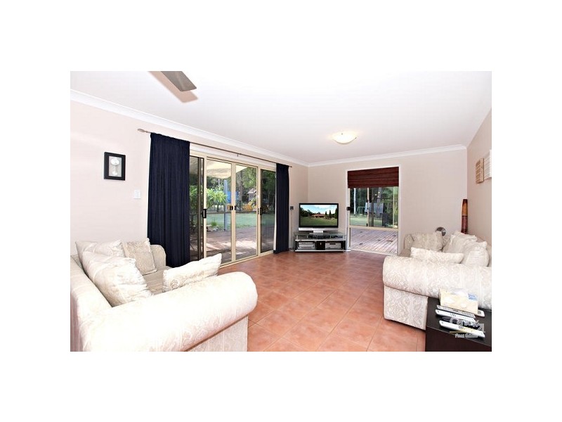 40 Bazeridge Drive, Narangba QLD 4504