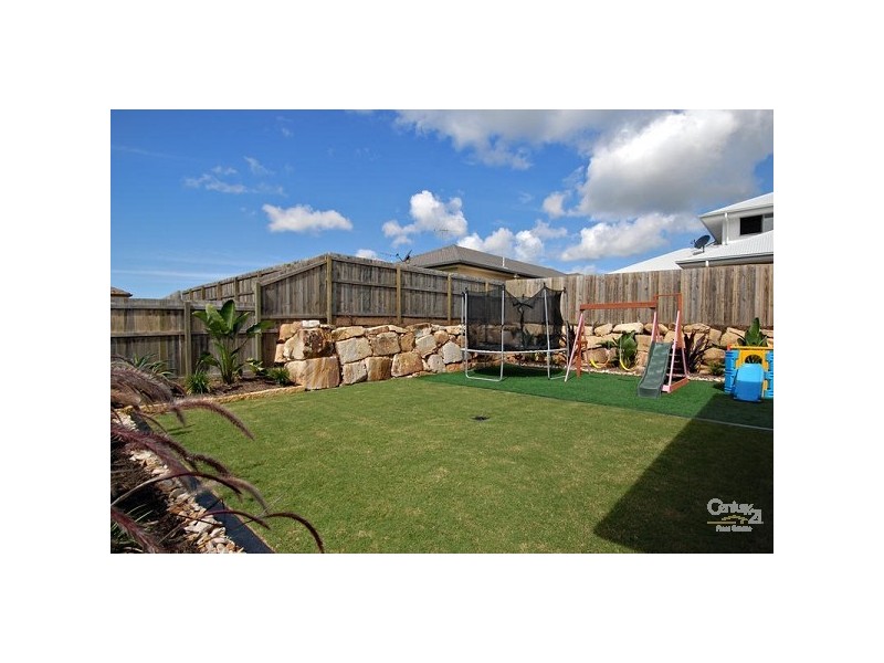 37 KANGAROO ST, North Lakes QLD 4509