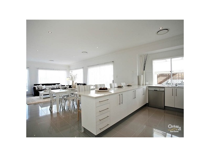 15 Gleeson Street, North Lakes QLD 4509