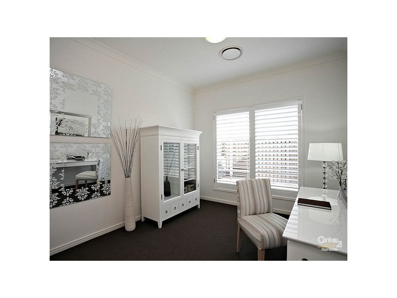 15 Gleeson Street, North Lakes QLD 4509
